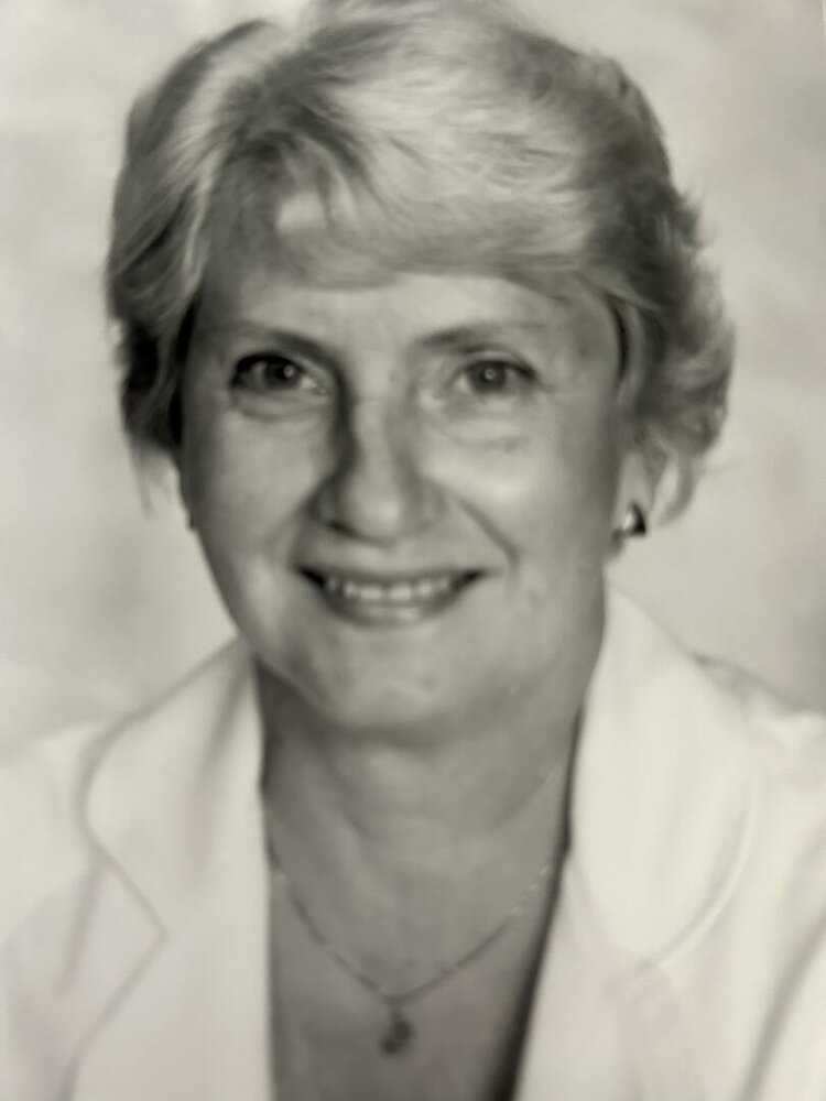 Obituary of Marjorie Winnifred Snedden | Skwarchuk Funeral Homes, w...