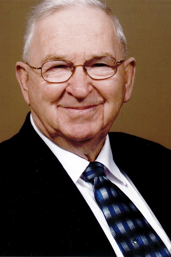 Robert "Bob" Hamilton